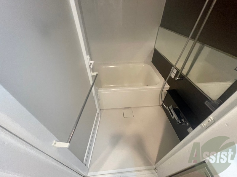 バス・シャワールーム　お風呂です！一日の疲れを癒してくださいね！