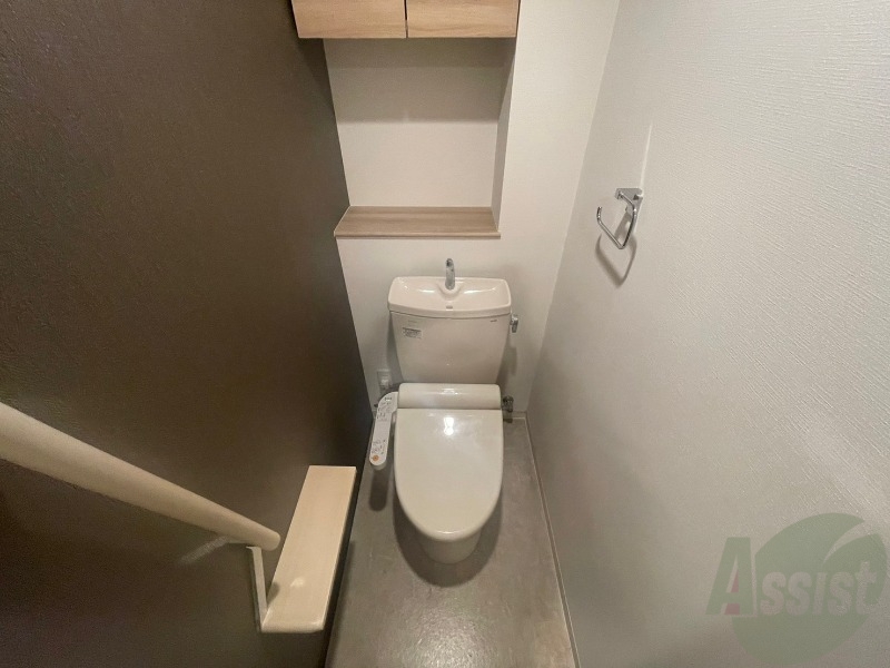 トイレ　ウォシュレット機能がついたトイレ。安心して使用できますね。