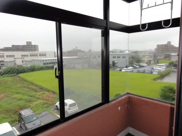 バルコニー　広々としたバルコニーです