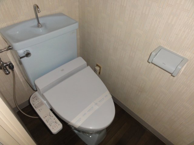 トイレ　コンパクトで使いやすいトイレです