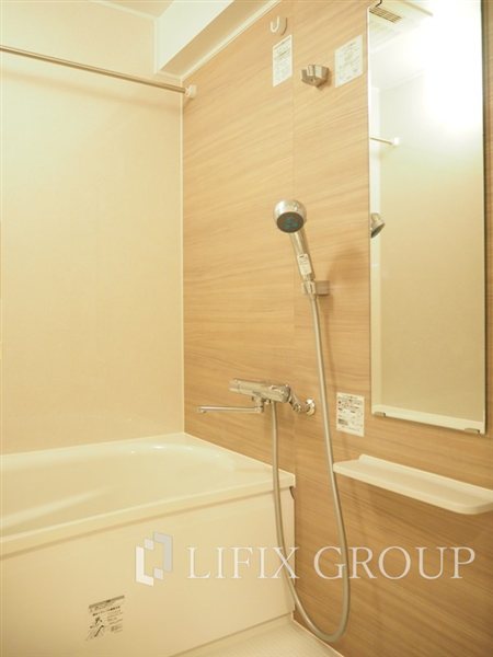 バス・シャワールーム　風呂