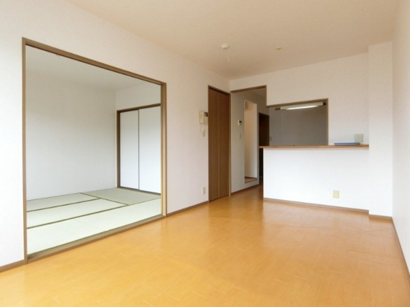 居室・リビング　図面と現状に相違がある場合には現状を優先