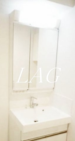 洗面設備　洗面台です。