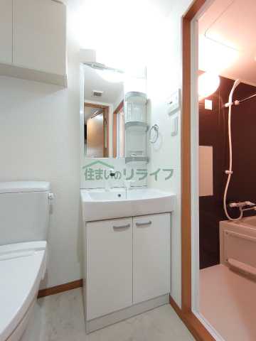 洗面設備　WellCasa蚕糸の森公園