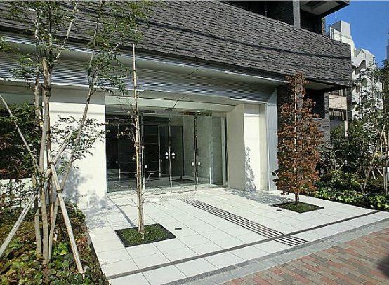 エントランス　エントランス