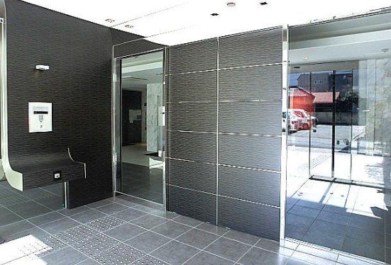 エントランス　エントランス