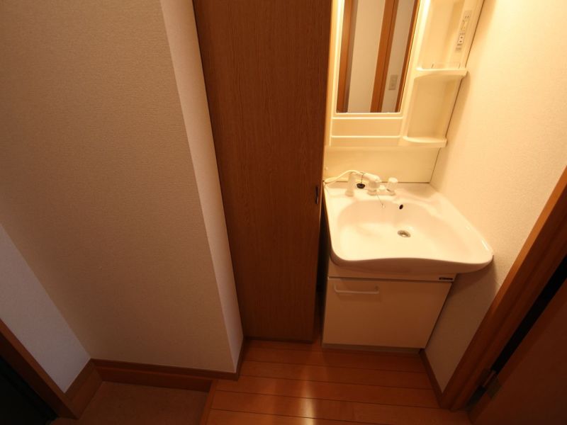 洗面設備　シャンプードレッサー付