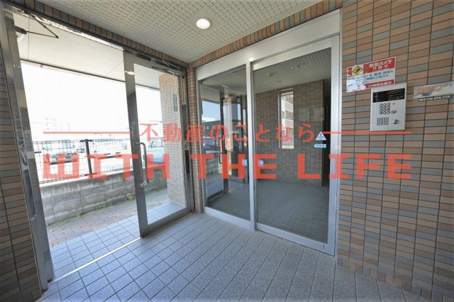 エントランス　毎日通るエントランスはこのようになっています