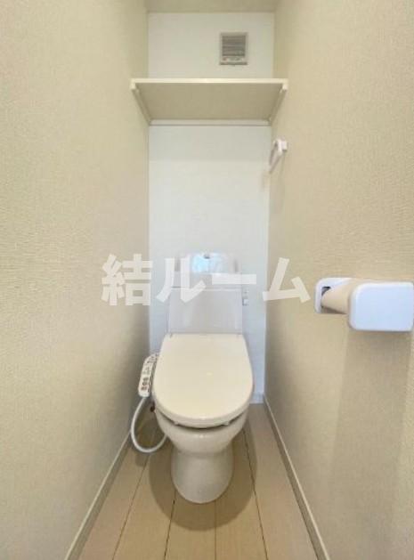 トイレ　別号室参考写真