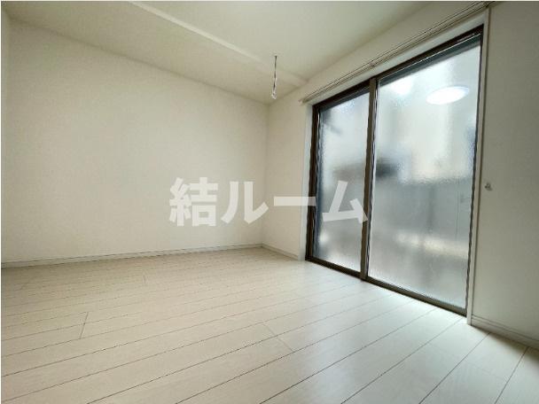 居室・リビング　別号室参考写真