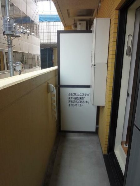 バルコニー