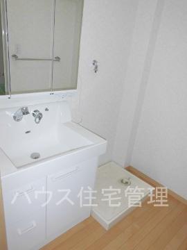 洗面設備　洗髪洗面化粧台