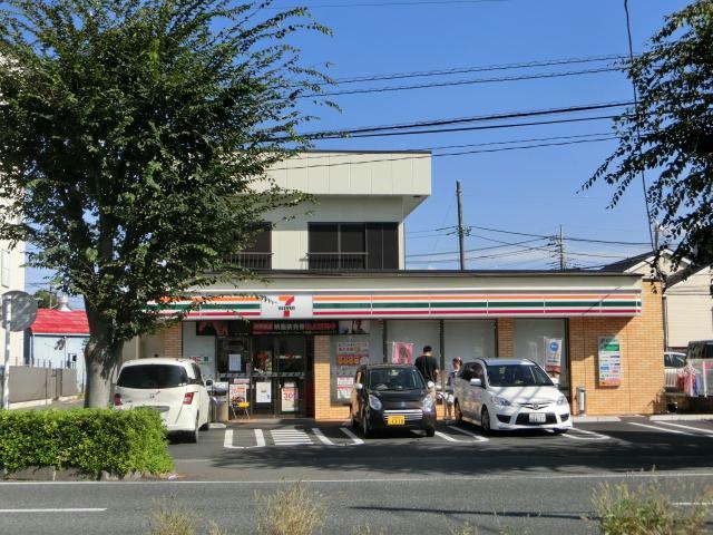 コンビニ　セブンイレブン鶴ヶ島インター北店（コンビニ）まで299m