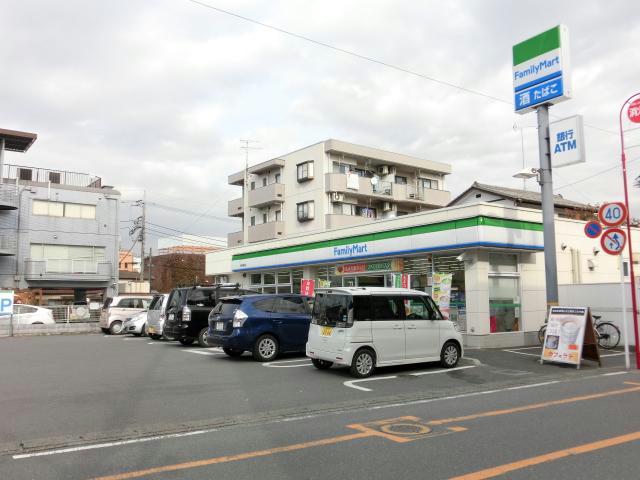 コンビニ　ファミリーマート坂戸南町店（コンビニ）まで413m