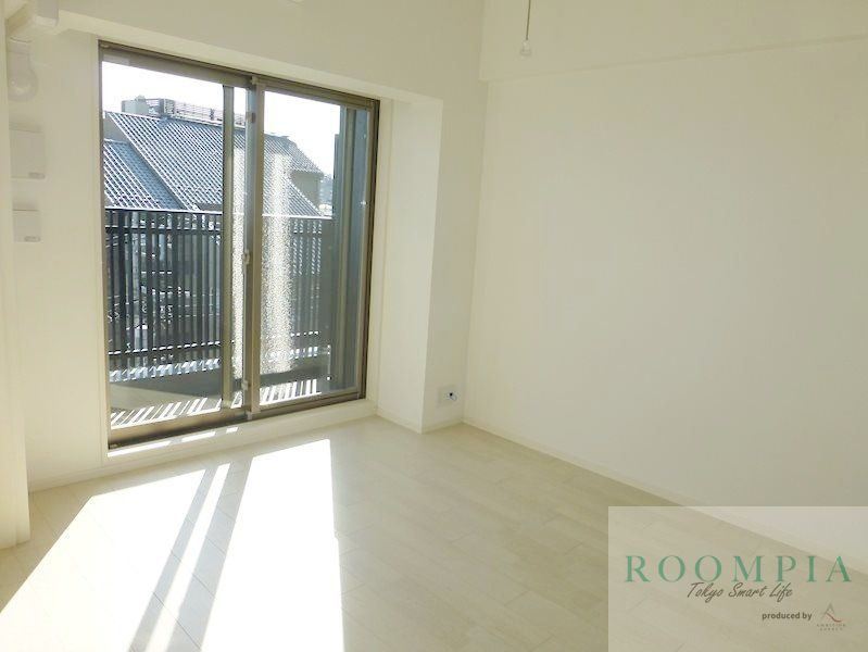 居室・リビング　同タイプの別のお部屋です。