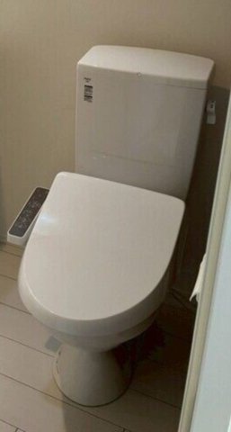 トイレ　※別部屋の参考写真です。