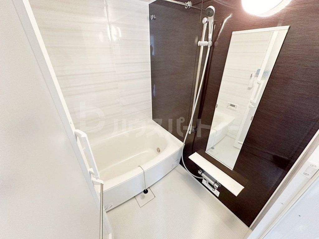 バス・シャワールーム　バルコニー