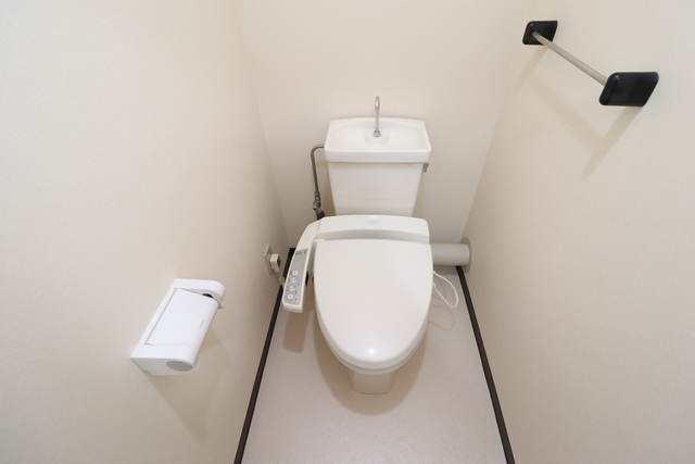 トイレ　ウォシュレット