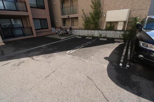 駐車場　専用駐車場♪