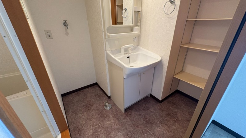 洗面設備　広々脱衣所♪