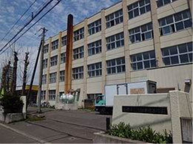 小学校　札幌市立琴似中央小学校（小学校）まで1044m