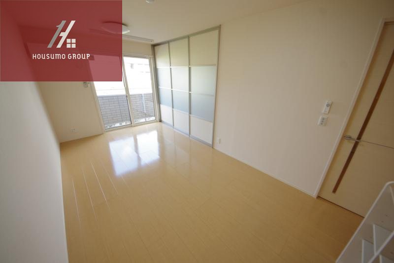 居室・リビング　居間です