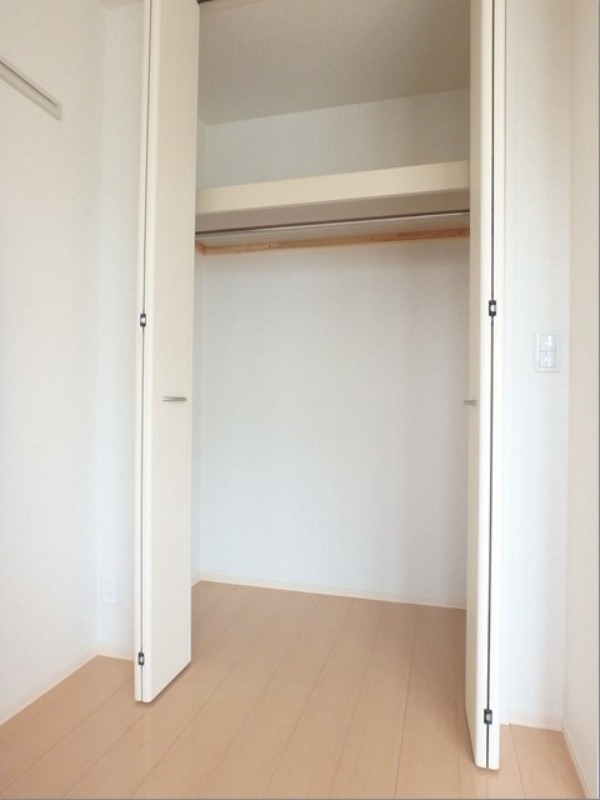 収納　図面と現状に相違がある場合には現状を優先