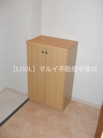 玄関　玄関収納