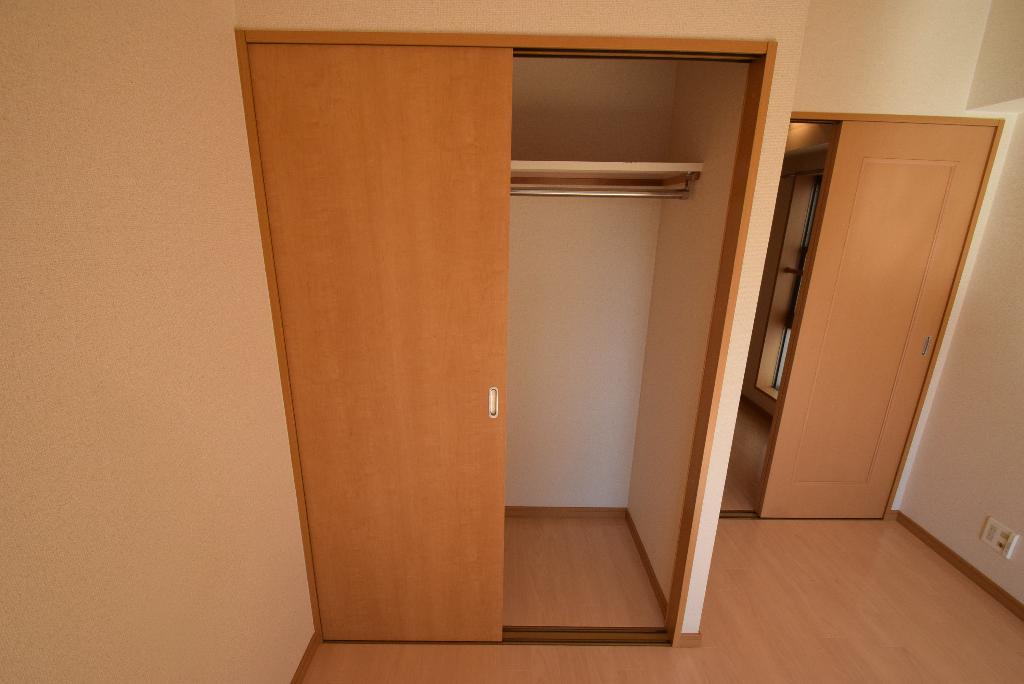 収納　クローゼット