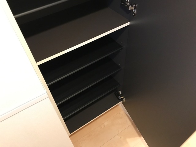 玄関　下駄箱