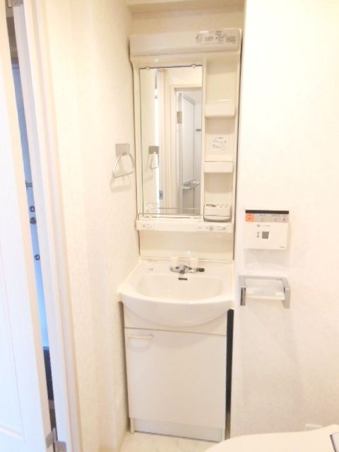 洗面設備　★お部屋探しは株式会社タウンハウジング東京まで★