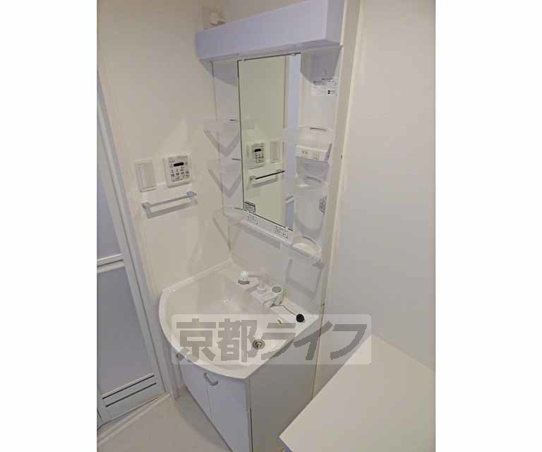 洗面設備　シャンプードレッサー。