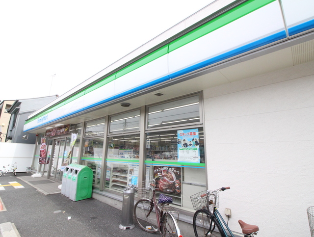 コンビニ　ファミリーマート小路駅東店（コンビニ）まで500m