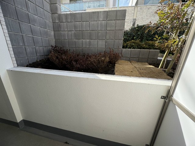 バルコニー　バルコニー