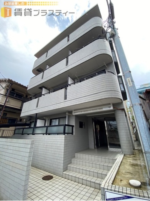 建物外観　重厚感あるマンションです。
