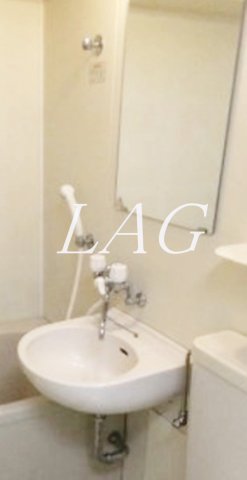 洗面設備　洗面台です。