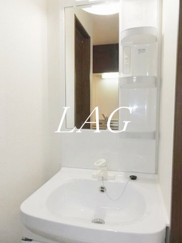 洗面設備　洗面台です。