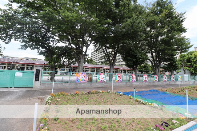 幼稚園・保育園　塩浜幼稚園（幼稚園・保育園）まで1075m