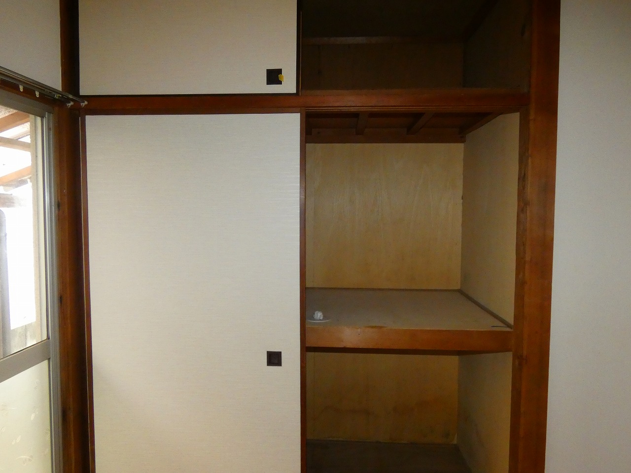 収納　天袋付きの押入れです