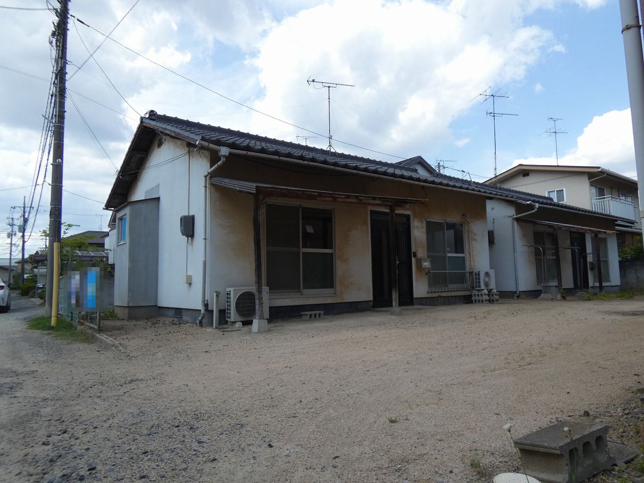 建物外観　平屋の戸建て住宅です