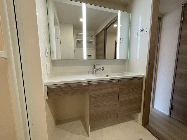 洗面設備　同タイプ別部屋の写真