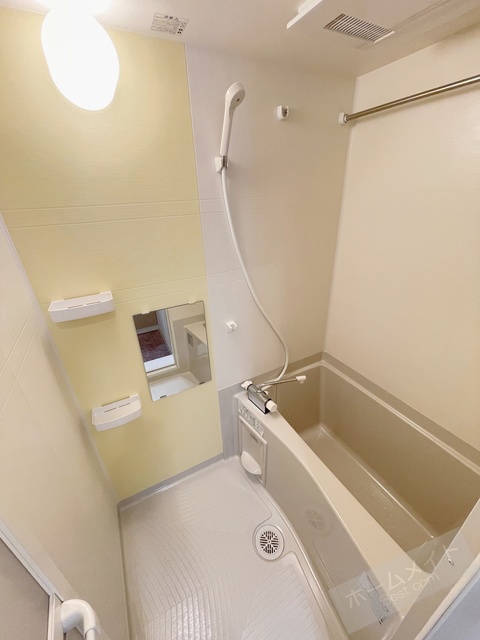 バス・シャワールーム　同施工会社の同仕様写真です。