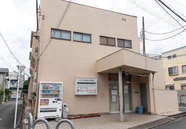 病院　つくしクリニック（病院）まで400m