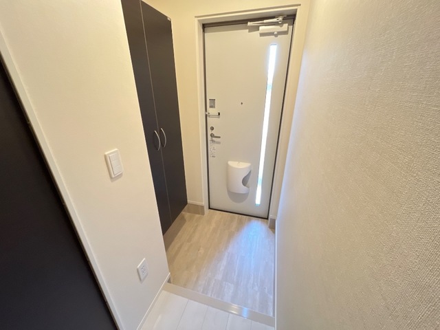 玄関　同施工物件イメージ写真