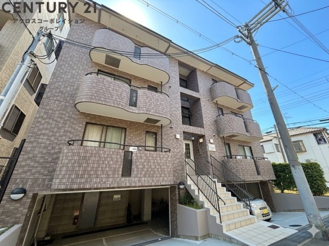 建物外観　オートロック付きです☆