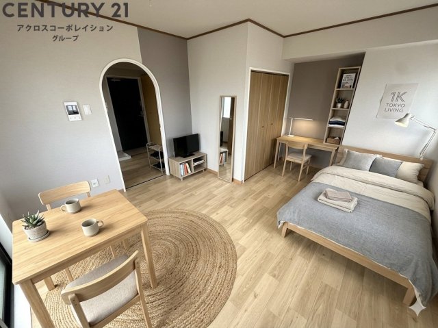居室・リビング　画像中の家具はAIにより配置加工しているため付属しません