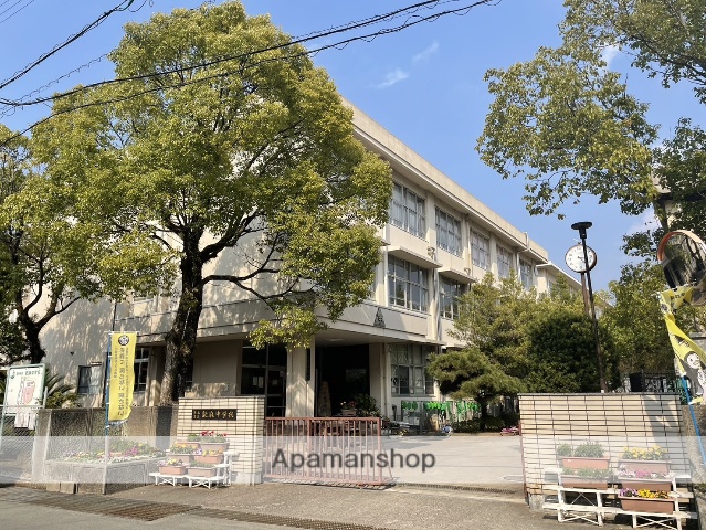 中学校　託麻中学校（中学校）まで500m