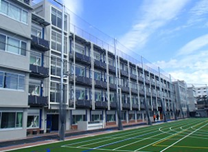 中学校　北区立飛鳥中学校（中学校）まで202m