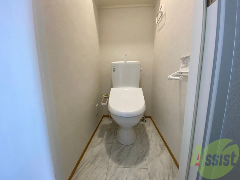トイレ　トイレはシンプルな造りになっており、落ち着きます。