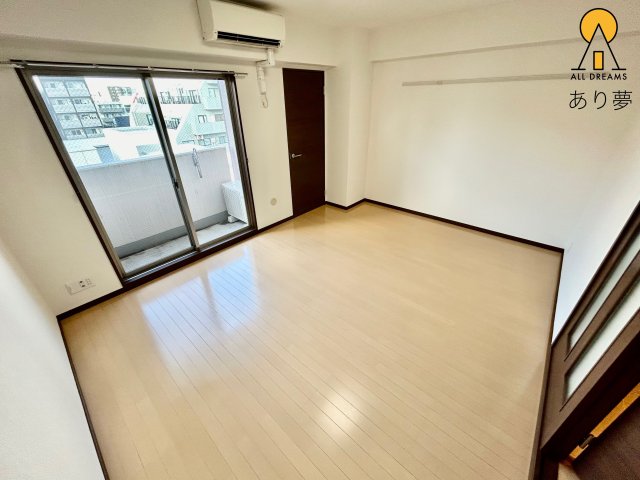居室・リビング　別部屋参考写真